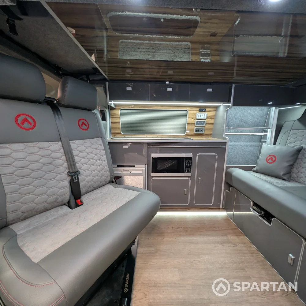 Spartan swivel front bench seat in liquer diamond stitch EA21GXK